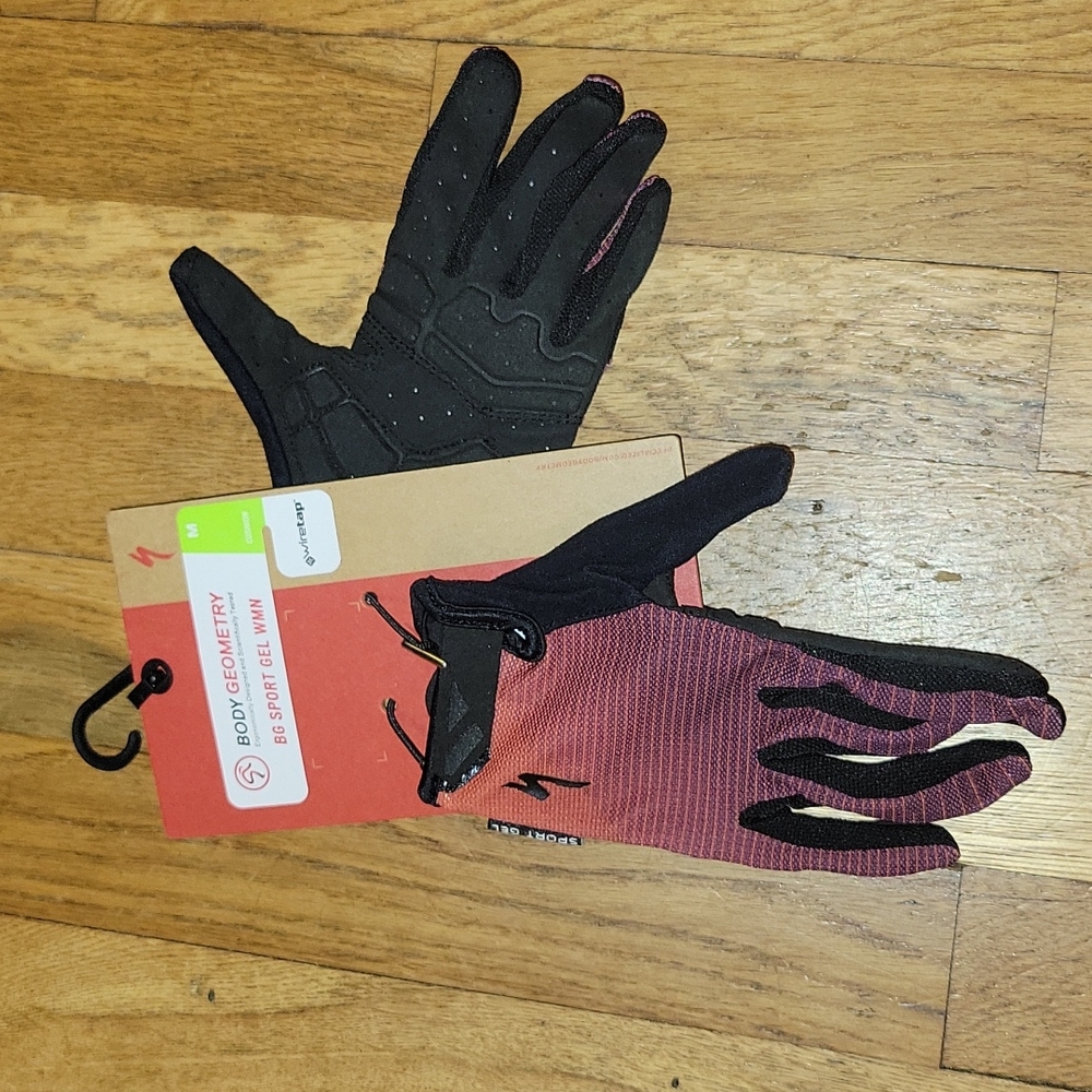 Womens medium full finger all season cycling spinning gloves
